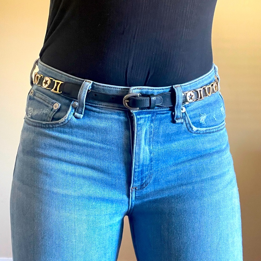 Vintage Belt with charming gold hardware